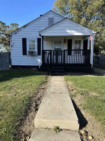 1204 W 16th Street, Muncie, IN 47302