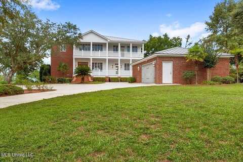 2828 Robert Hiram Drive, Gautier, MS 39553