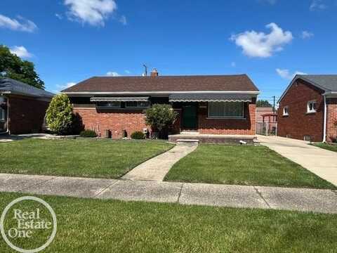 25183 Collingwood, Roseville, MI 48066