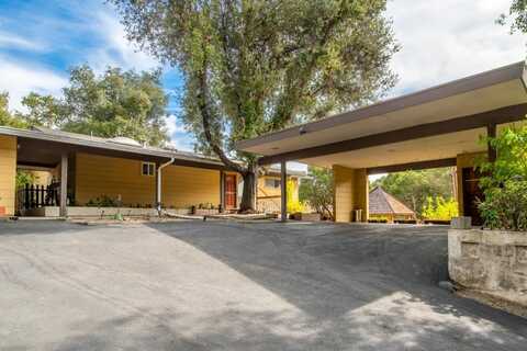 22051 Regnart RD, CUPERTINO, CA 95014