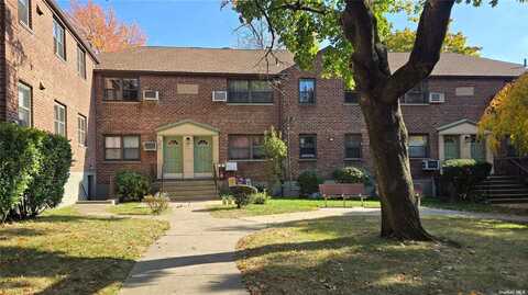 undefined, Douglaston, NY 11362