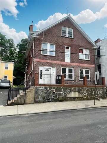 126 W Third Street, Mount Vernon, NY 10550