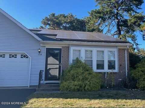 23 Portsmouth Street, Whiting, NJ 08759