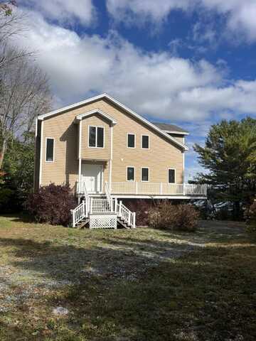 102 Justin Lane, Gouldsboro, ME 04607