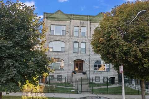 6128 S University Avenue, Chicago, IL 60637