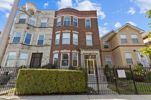 3536 S Prairie Avenue, Chicago, IL 60653