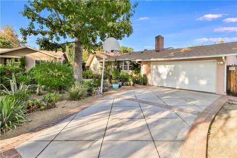 22121 Cantara Street, Canoga Park, CA 91304