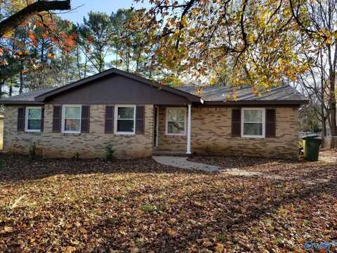 3609 Williamsburg Drive NW, Huntsville, AL 35810