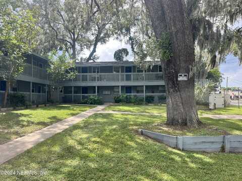 1040 BERT Road, Jacksonville, FL 32211