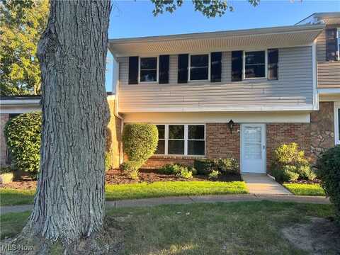 2077 Carlile Drive, Uniontown, OH 44685