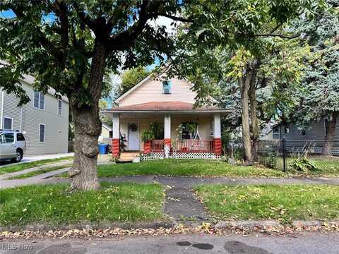 6812 Lawn Avenue, Cleveland, OH 44102