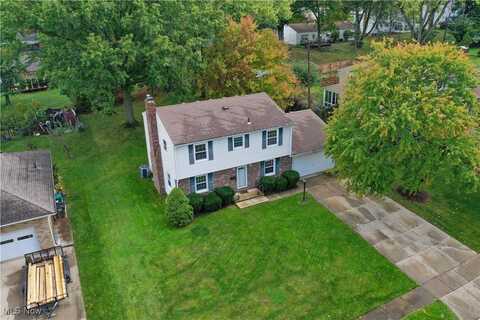 3865 Kenwood Drive, Stow, OH 44224