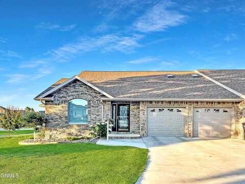 2220 9th Avenue East, Williston, ND 58801