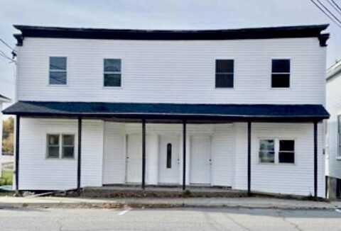 6 Main Street, Howland, ME 04448