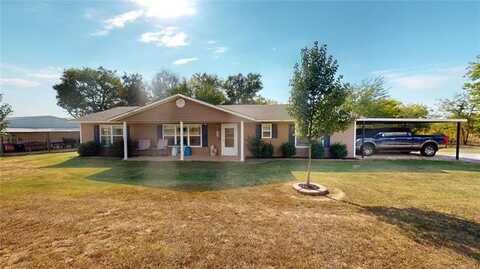 327 Goldbug, Francis, OK 74844