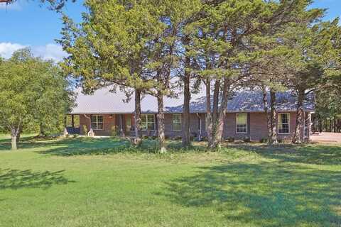 725 County Road 132, Whitesboro, TX 76273