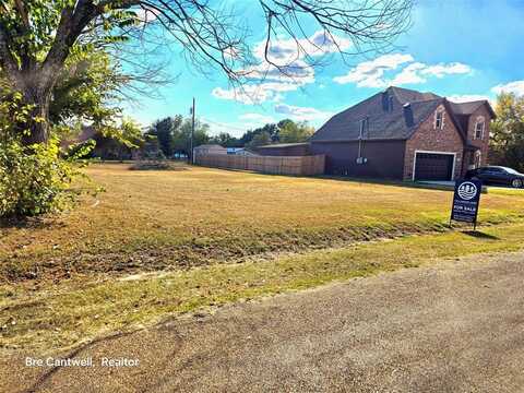 107 Meadow Heath Street, Gun Barrel City, TX 75156