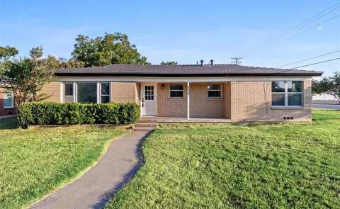233 Oak Drive E, Hurst, TX 76053