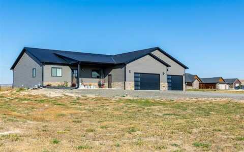 5 Breezy Ln, Cody, WY 82414