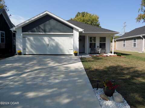 1510 S Sergeant Avenue, Joplin, MO 64804