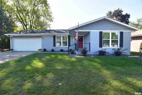 114 MABEE Avenue, East Peoria, IL 61611