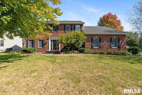 6129 LAKEHURST Drive, Davenport, IA 52807