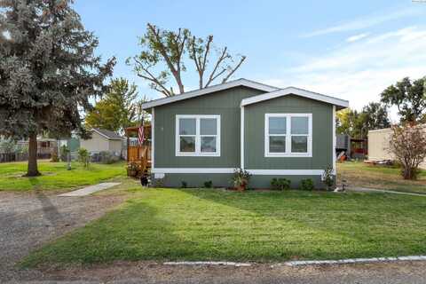 203106 E Bowles Rd, Kennewick, WA 99337