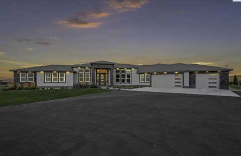 33223 S Clodfelter Rd., Kennewick, WA 99338