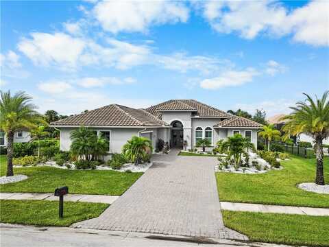 461 Jacqueline Way SW, Vero Beach, FL 32968