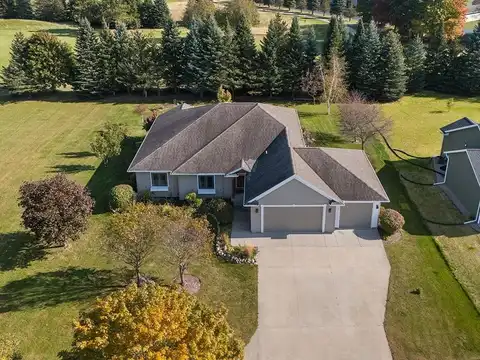 1547 FOXFIRE Court, WAUPACA, WI 54981