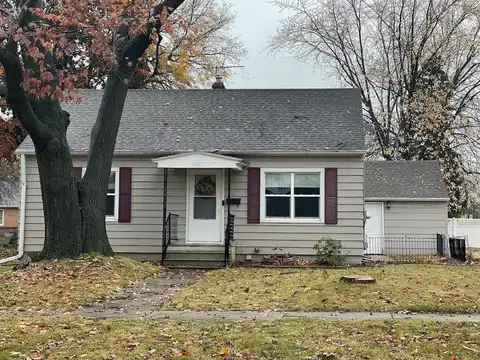 802 SPRUCE Street, DE PERE, WI 54115