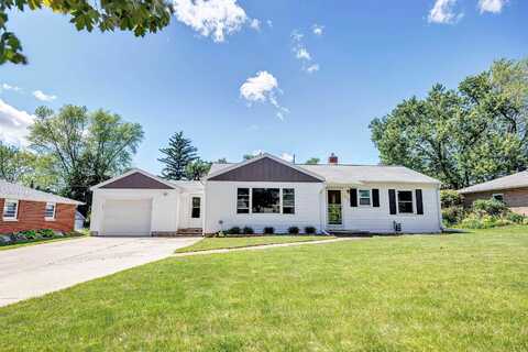 606 EASTVIEW Drive, GREEN BAY, WI 54302