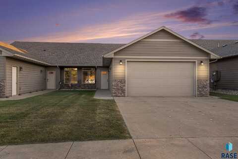 8807 W Annabelle St, Sioux Falls, SD 57106