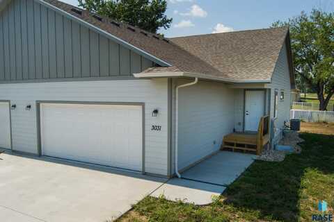 3031 N Wayland Ave, Sioux Falls, SD 57104