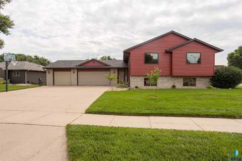 1412 S Snowberry Trl, Sioux Falls, SD 57106