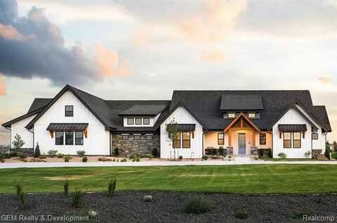 64160 W 8 MILE Road, South Lyon, MI 48178
