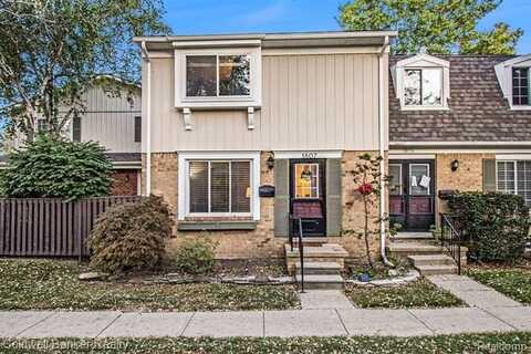 1807 WICKHAM Street, Royal Oak, MI 48073