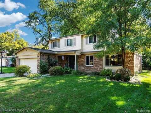 2236 Michele Drive, Troy, MI 48085