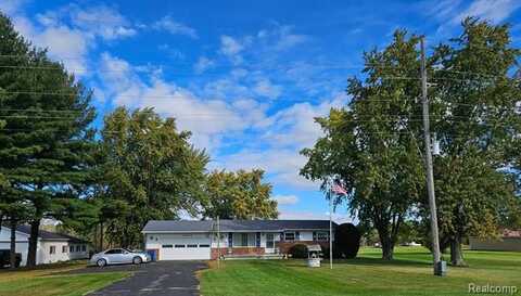 5840 MILLINGTON Road, Millington, MI 48746