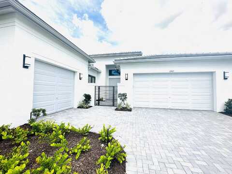 12465 SW Crystal Cove Drive, Port Saint Lucie, FL 34987