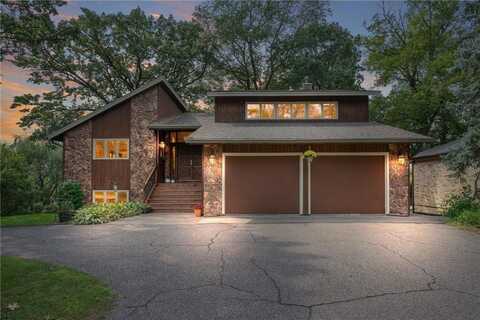 7776 Alden Way NE, Fridley, MN 55432