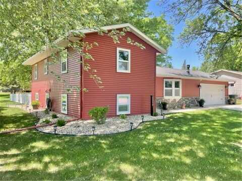 1214 S Halvorson Street, Redwood Falls, MN 56283