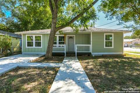 2293 W MILL ST, New Braunfels, TX 78130