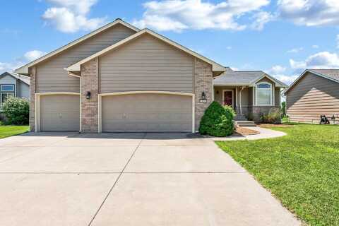 2450 S Westgate Ct, Wichita, KS 67215