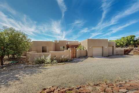 4 Domingo Place, Santa Fe, NM 87508