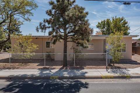 4944 Agua Fria, Santa Fe, NM 87507