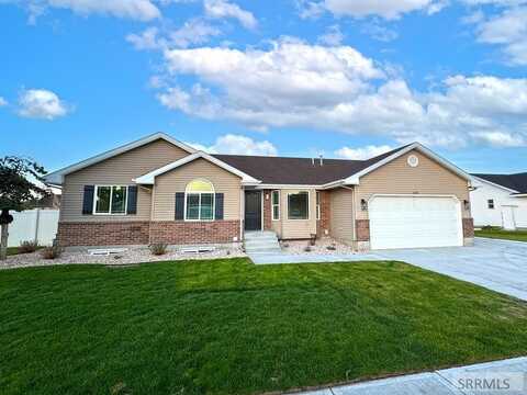 5498 S Thunder Drive, Idaho Falls, ID 83406