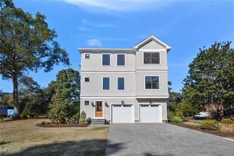 106 Winchester Drive, South Kingstown, RI 02879