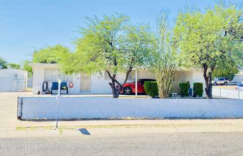 7702 E Lakeside Drive, Tucson, AZ 85730