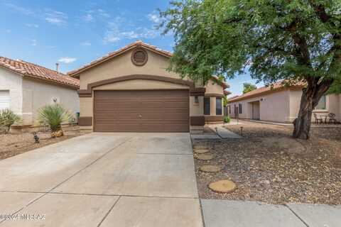 9504 N Englewood Drive, Tucson, AZ 85743